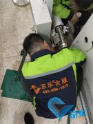 西安高效维?？盏?保障您的水冷中央空调螺杆机持久运行